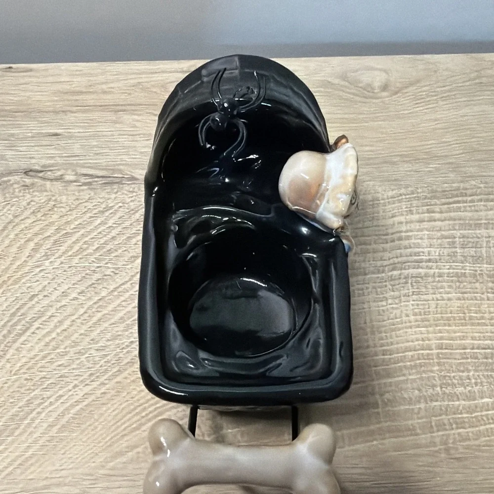 Yankee Candle Halloween Creepy Baby Carriage Candle Holder Spider Retired 2013